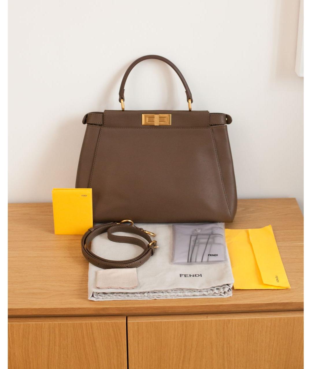 FENDI Коричневая кожаная сумка через плечо, фото 2