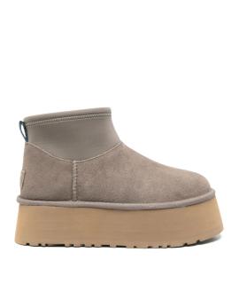 UGG AUSTRALIA Ботинки