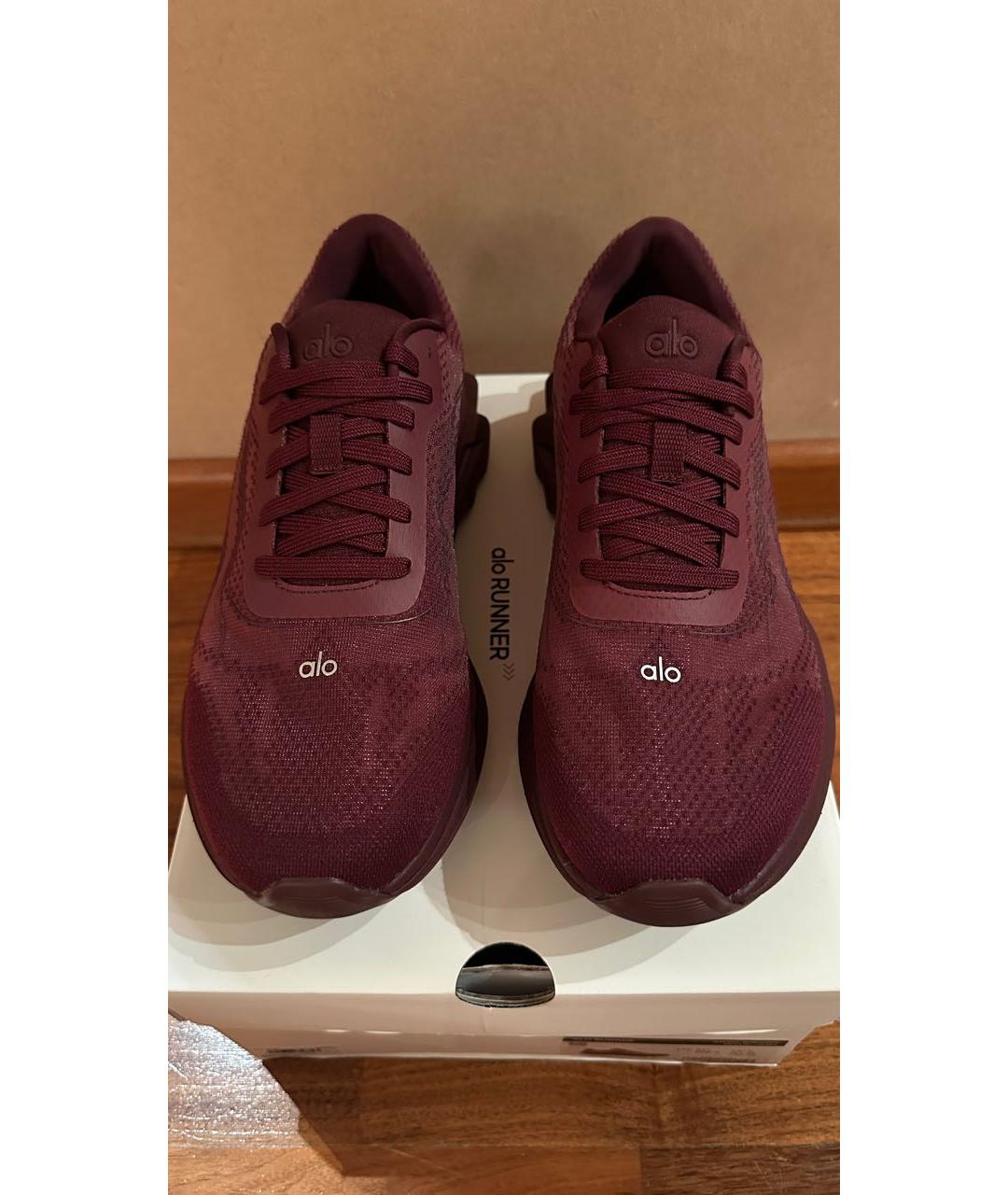 ALO YOGA Бордовые текстильные кроссовки, фото 2