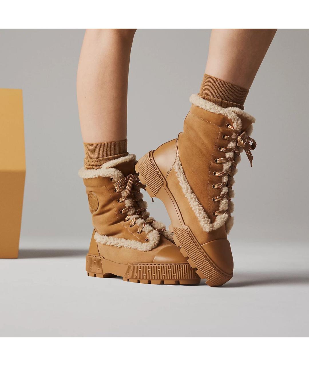 HERMES Бежевые замшевые ботинки, фото 2