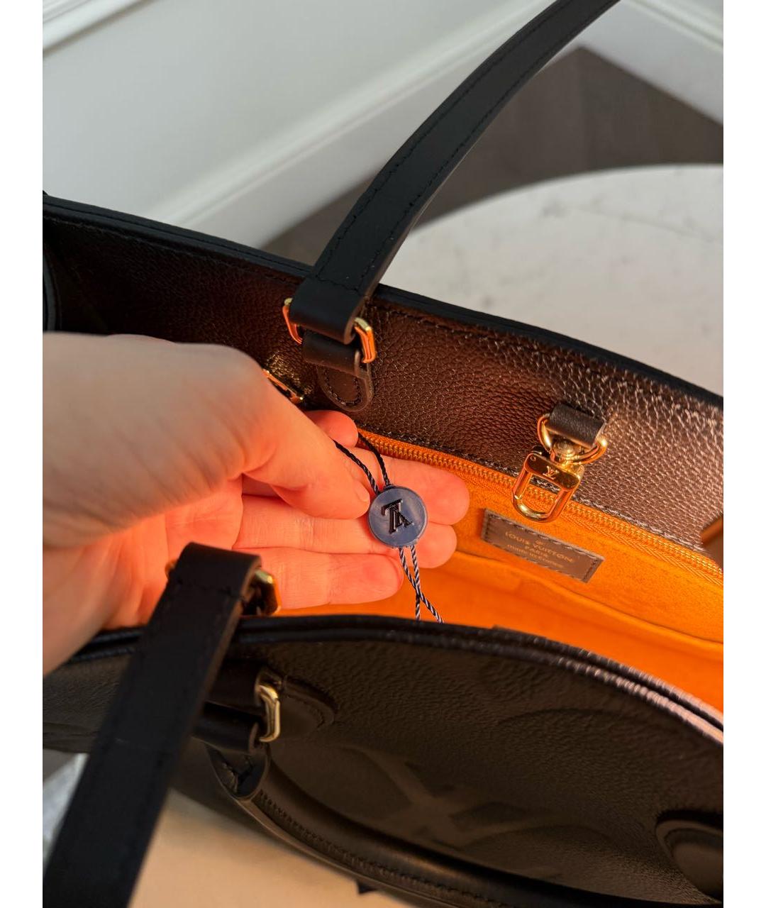 LOUIS VUITTON Черная кожаная сумка через плечо, фото 7