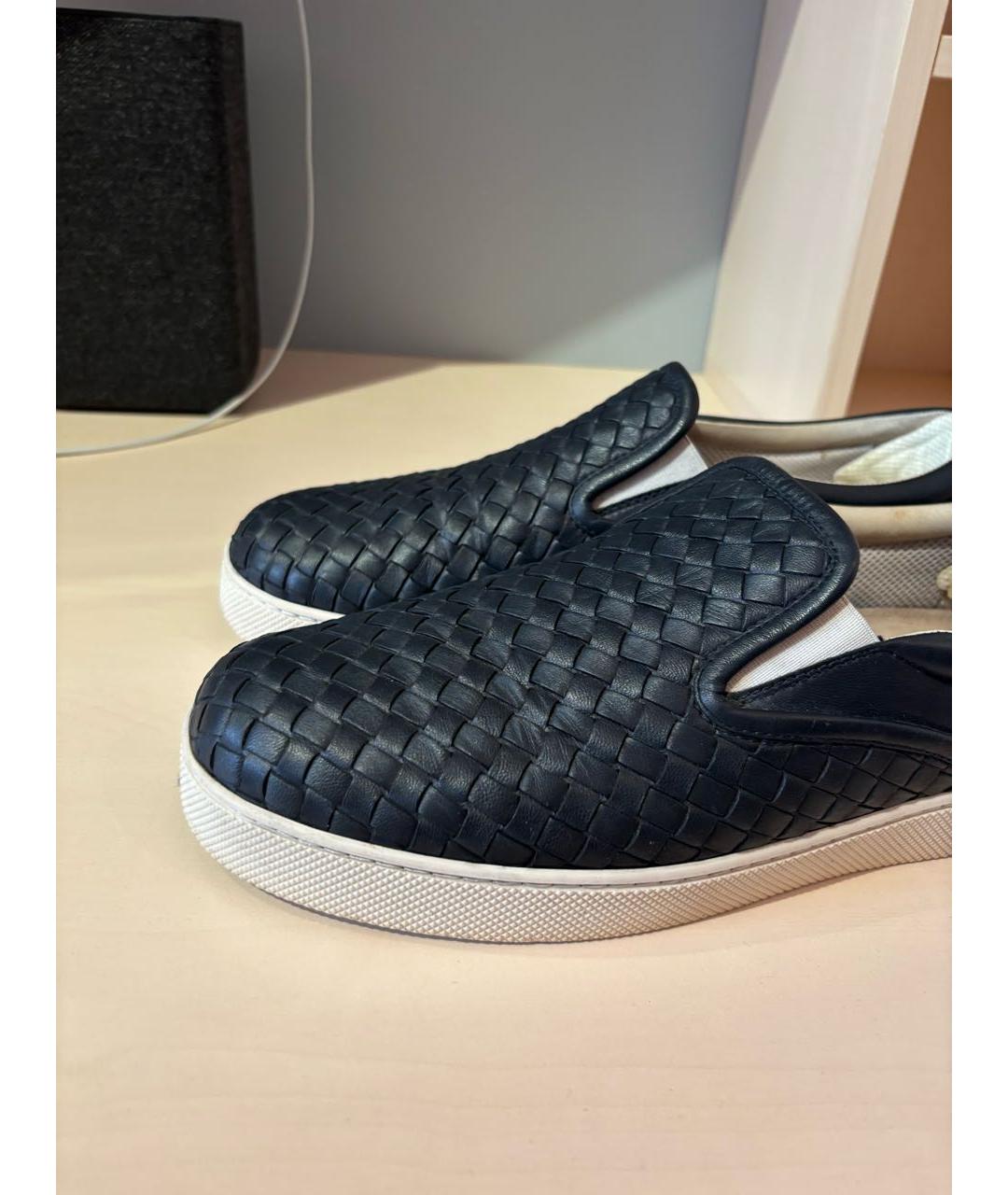 BOTTEGA VENETA Темно-синие кожаные слипоны, фото 2