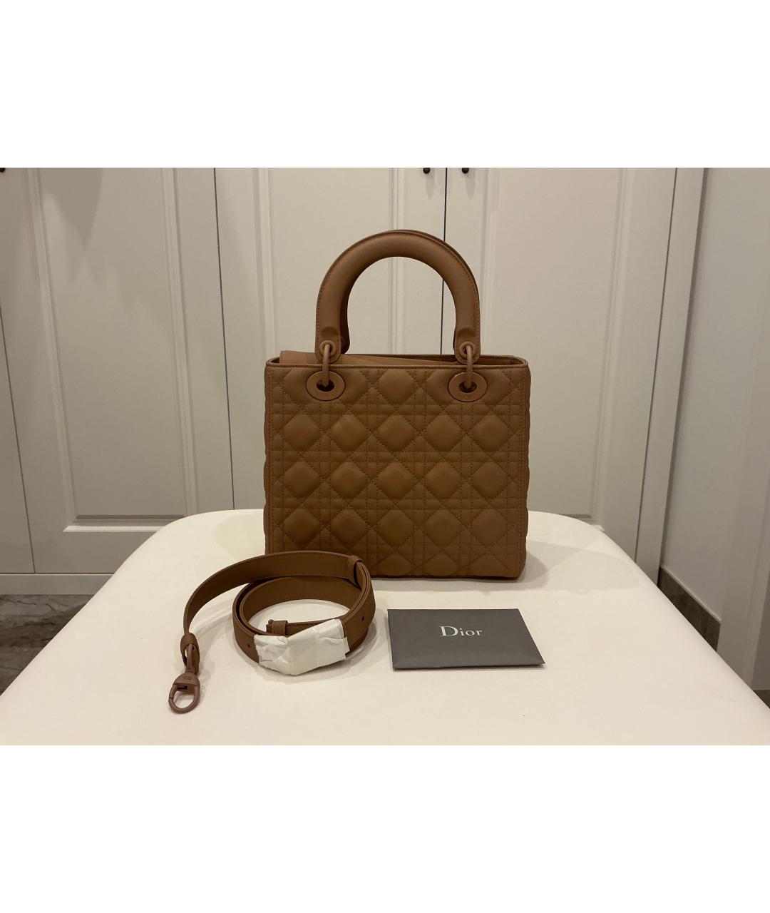 CHRISTIAN DIOR Коричневая кожаная сумка с короткими ручками, фото 2