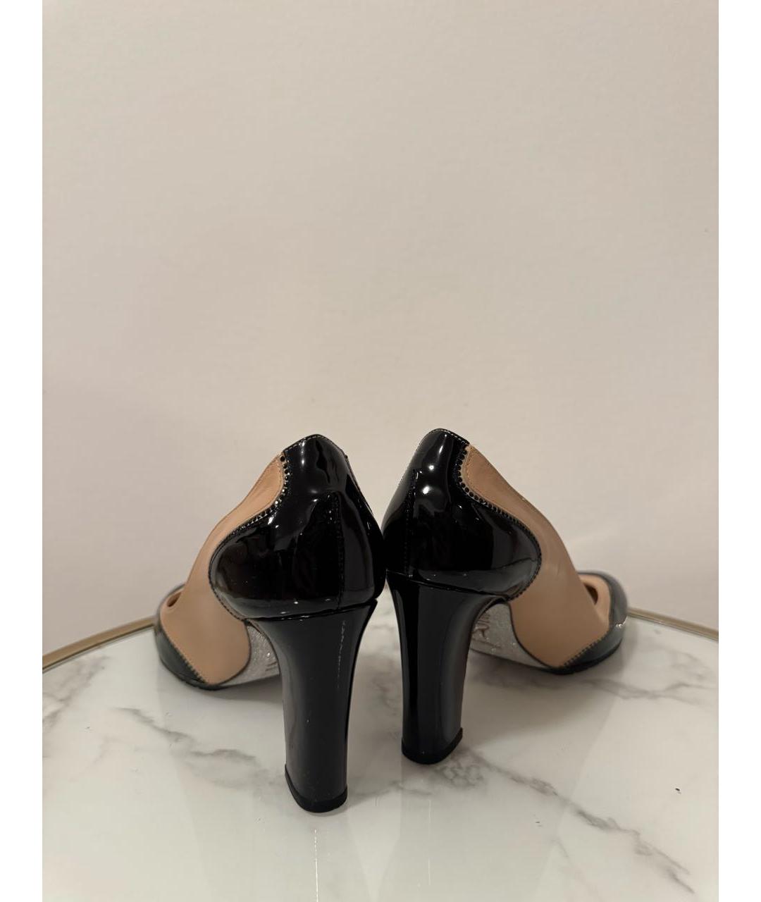 RENE CAOVILLA Бежевые туфли из лакированной кожи, фото 3