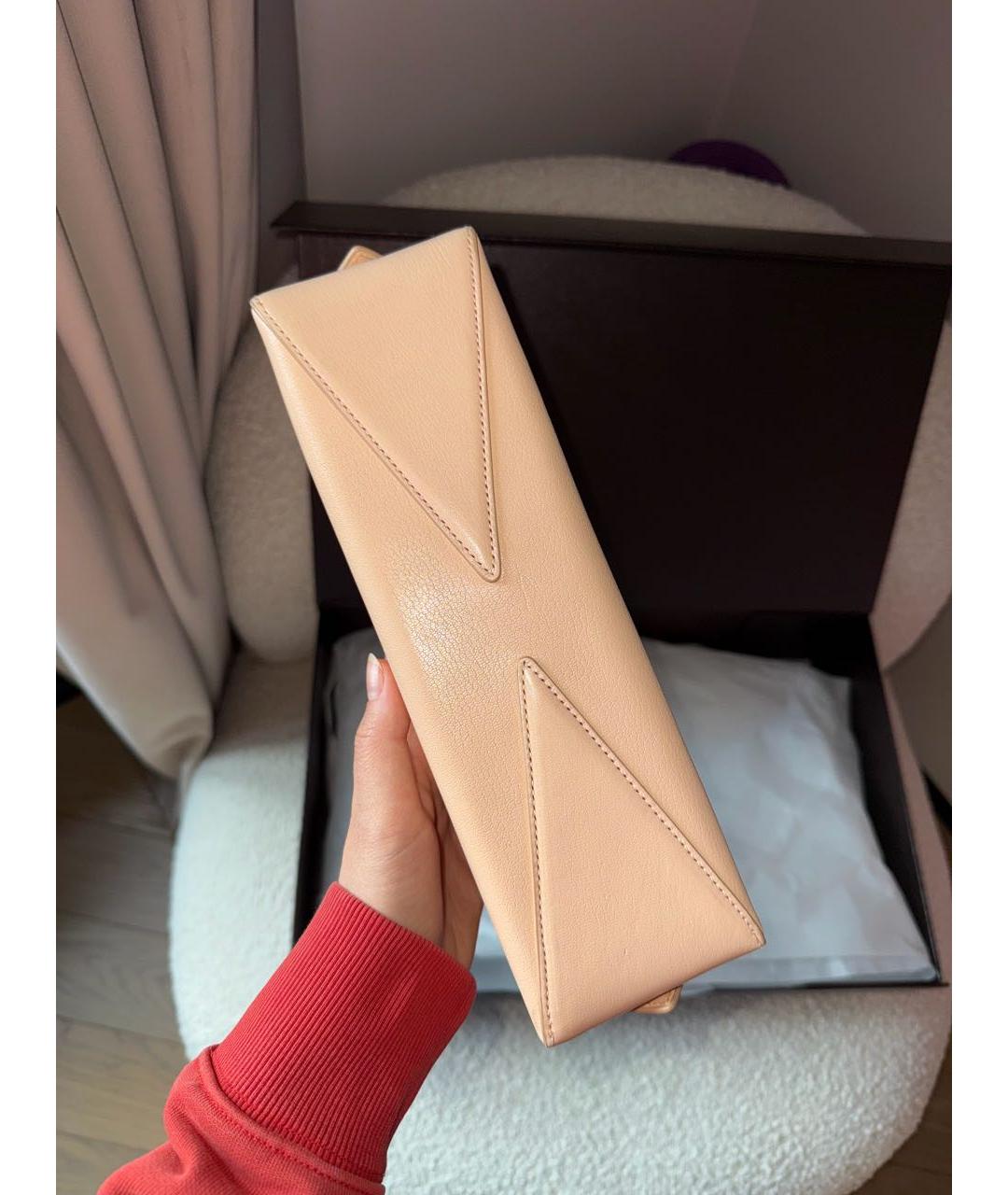ALAIA Бежевая кожаная сумка с короткими ручками, фото 6