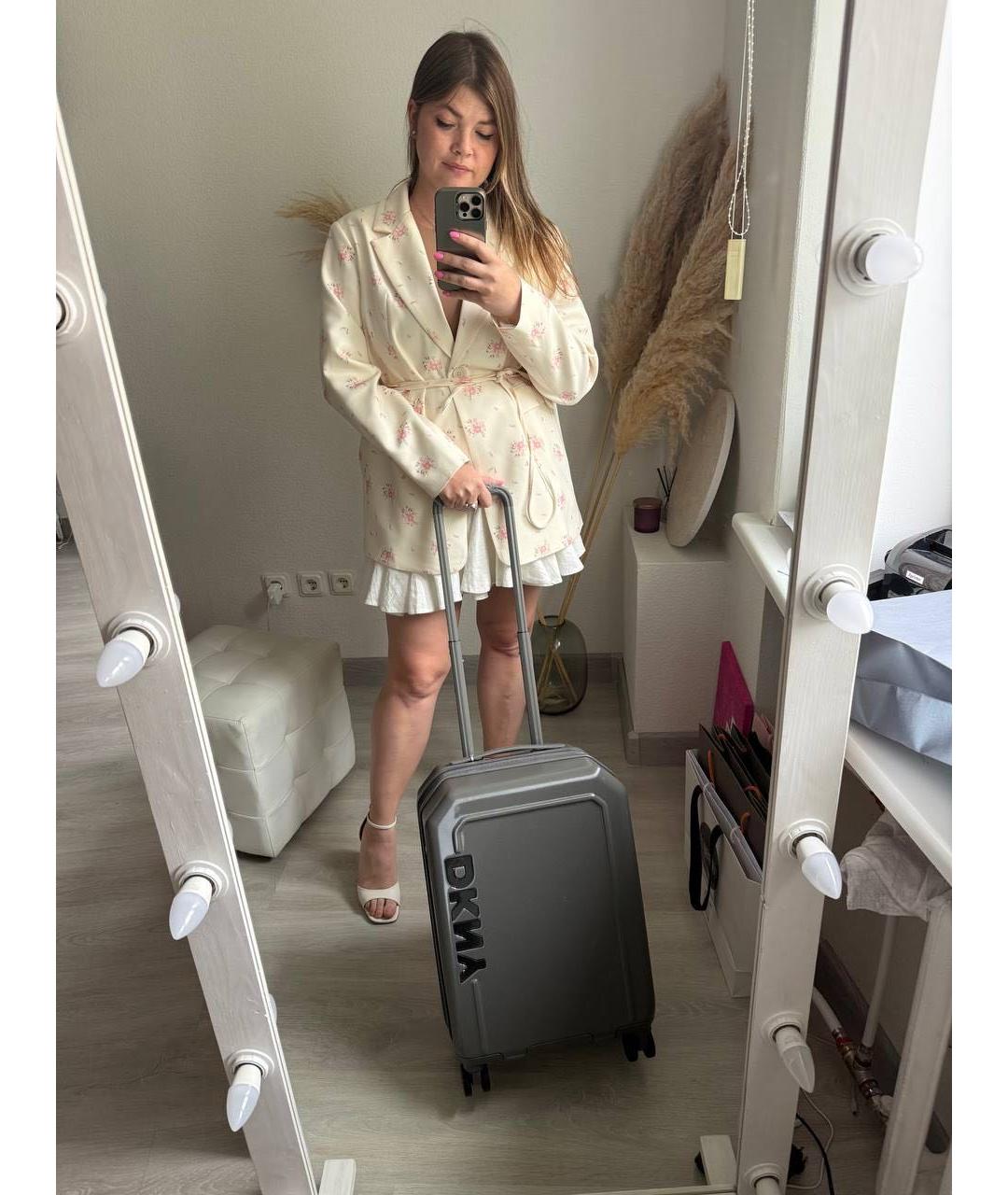 DKNY Серый чемодан, фото 7