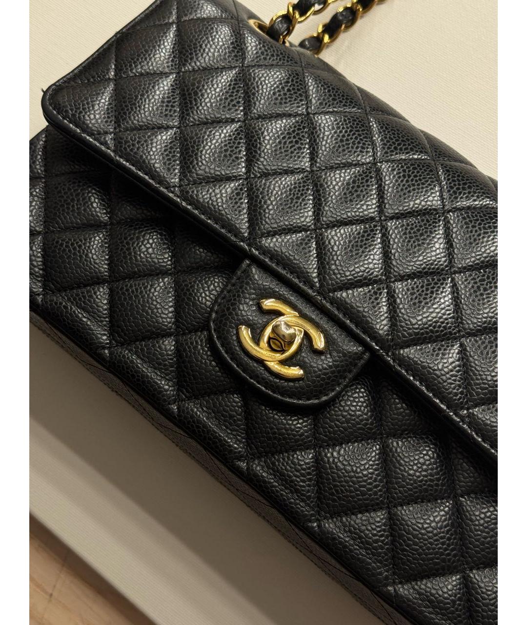 CHANEL Черная кожаная сумка через плечо, фото 2