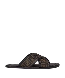 FENDI Шлепанцы