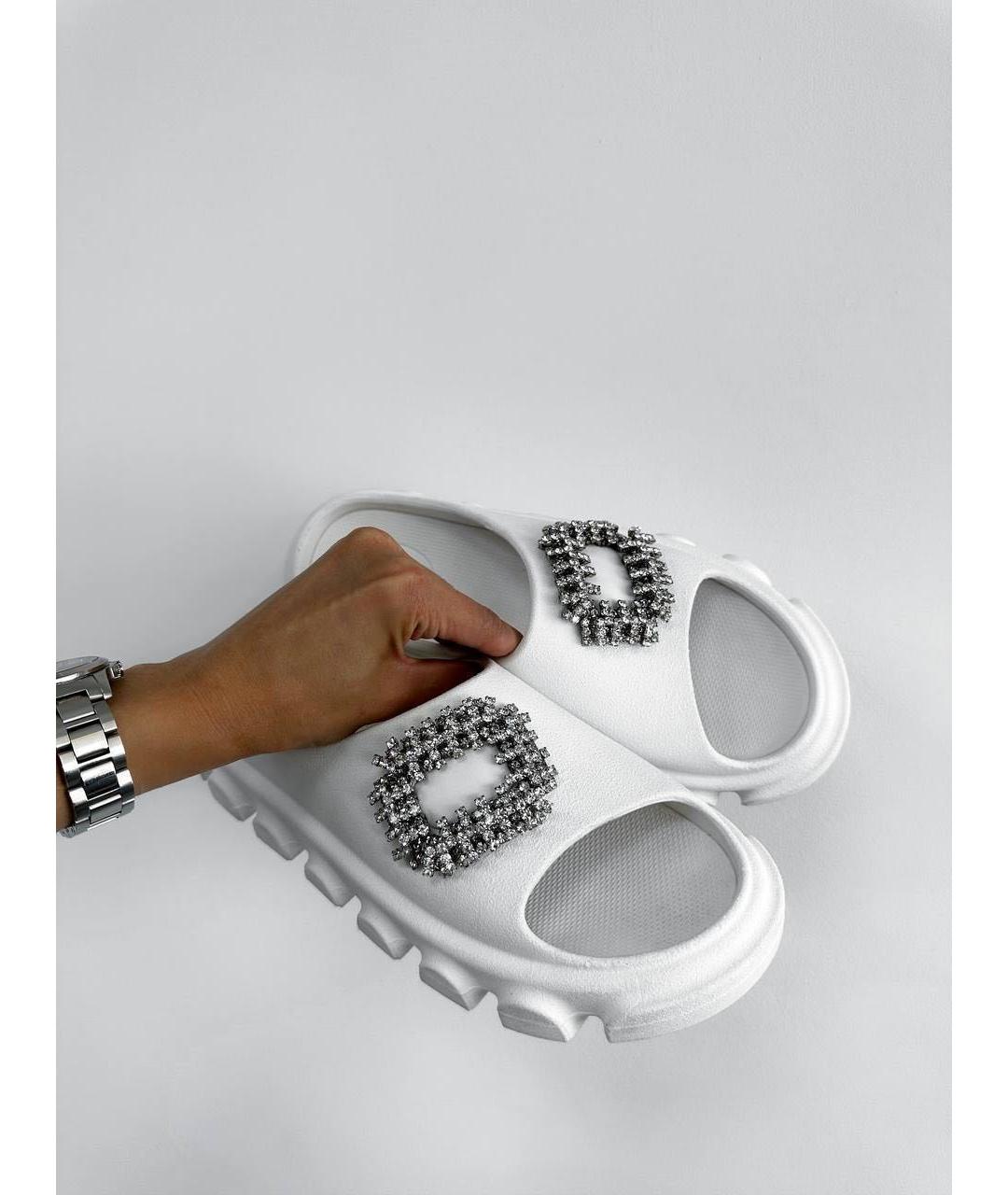 BLUGIRL Белые резиновые шлепанцы, фото 2