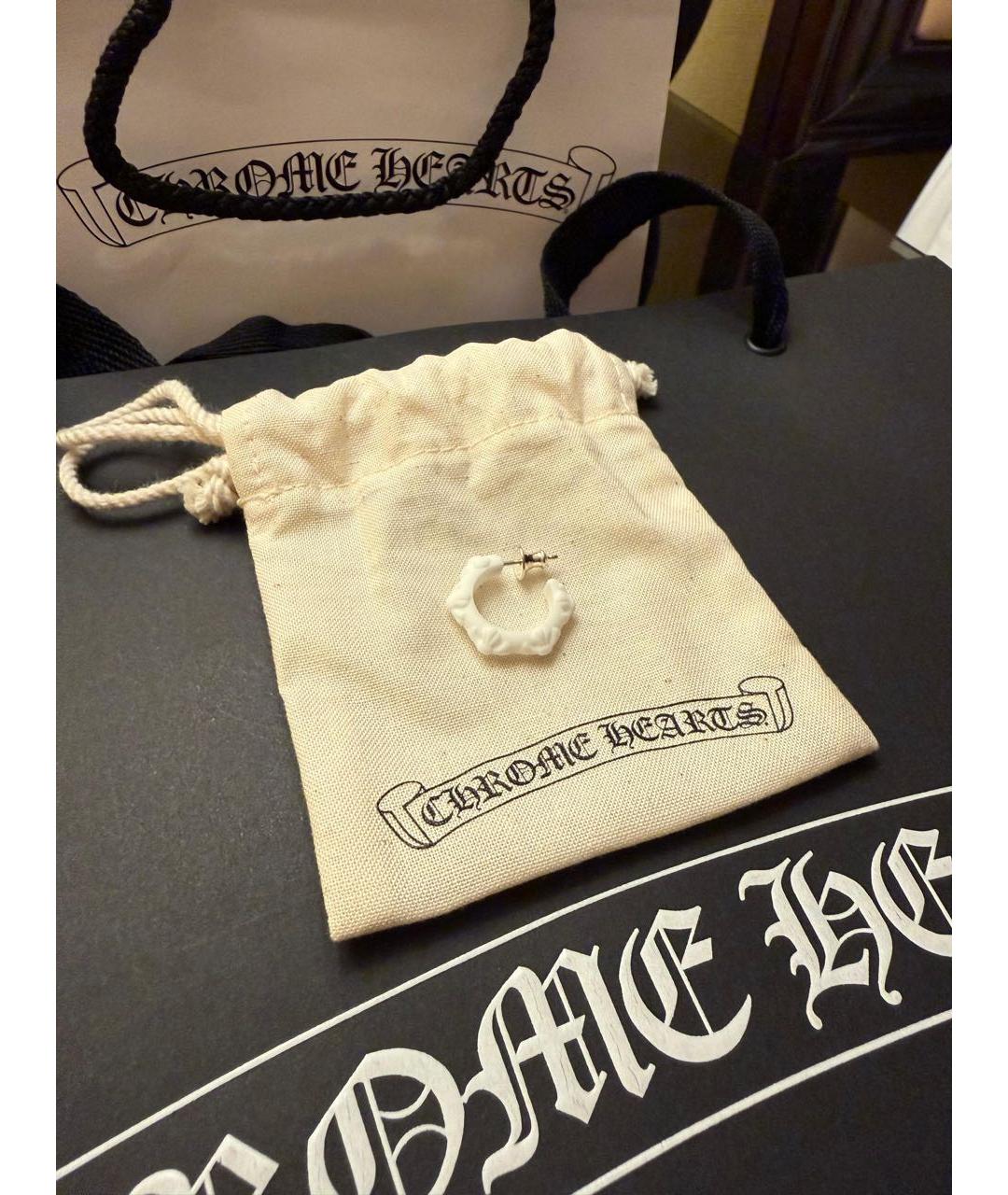 CHROME HEARTS Белые серьги, фото 3