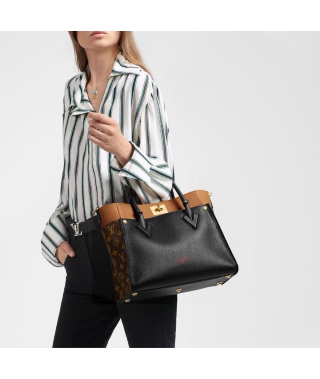 LOUIS VUITTON Черная кожаная сумка с короткими ручками, фото 3