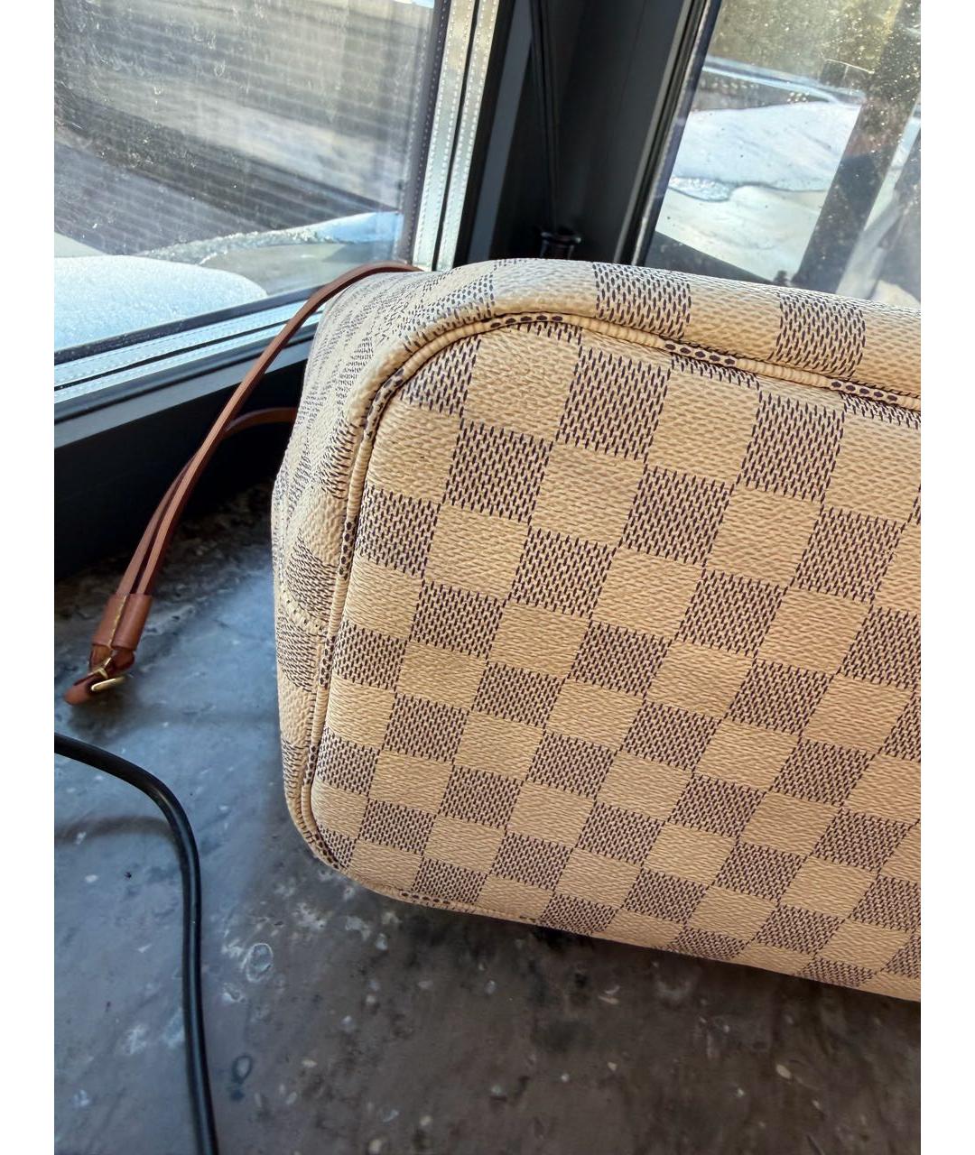 LOUIS VUITTON Белая сумка через плечо, фото 3