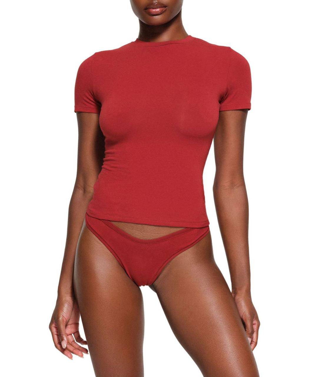 SKIMS Красная синтетическая футболка, фото 3