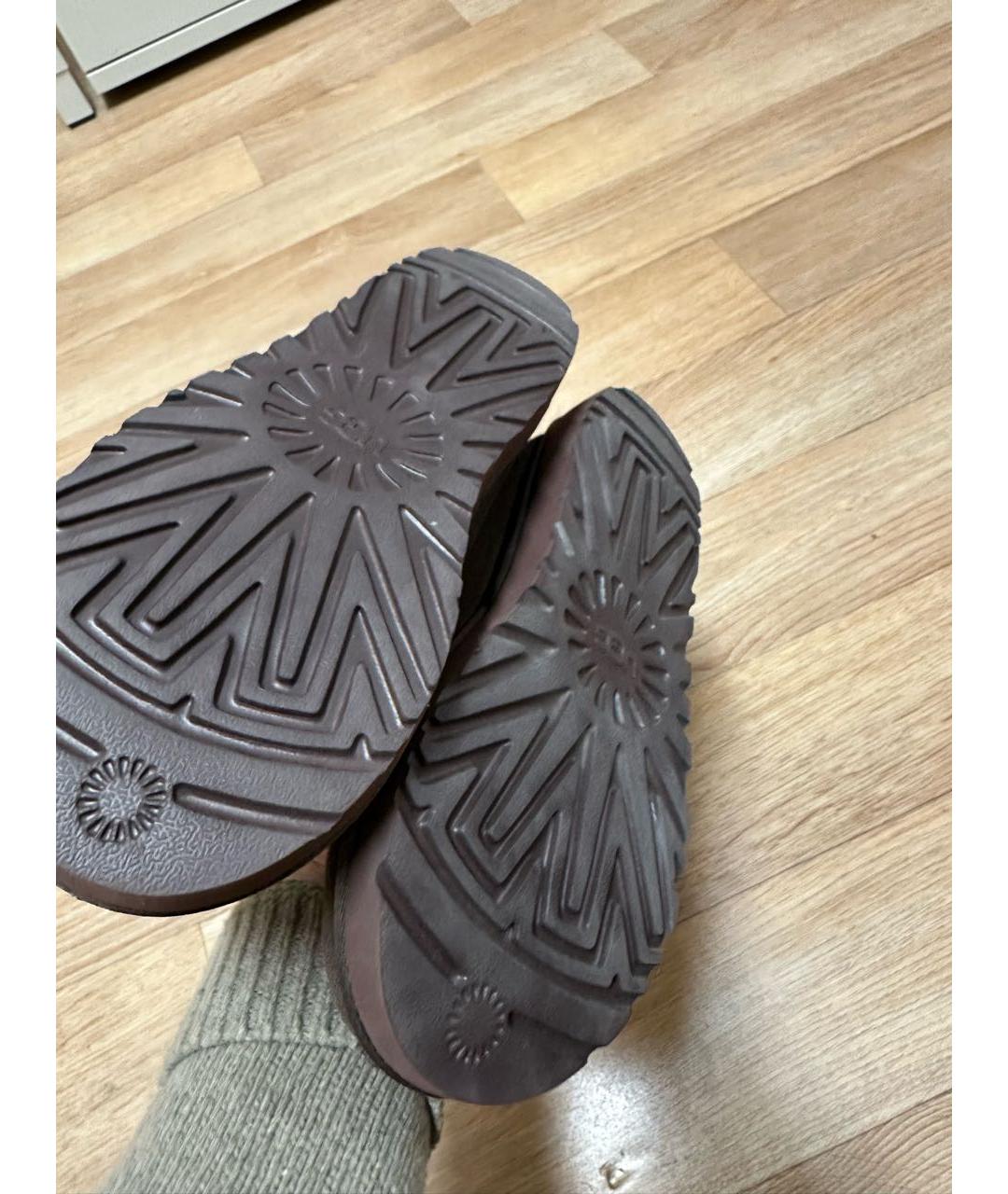 UGG AUSTRALIA Коричневые замшевые сабо, фото 4