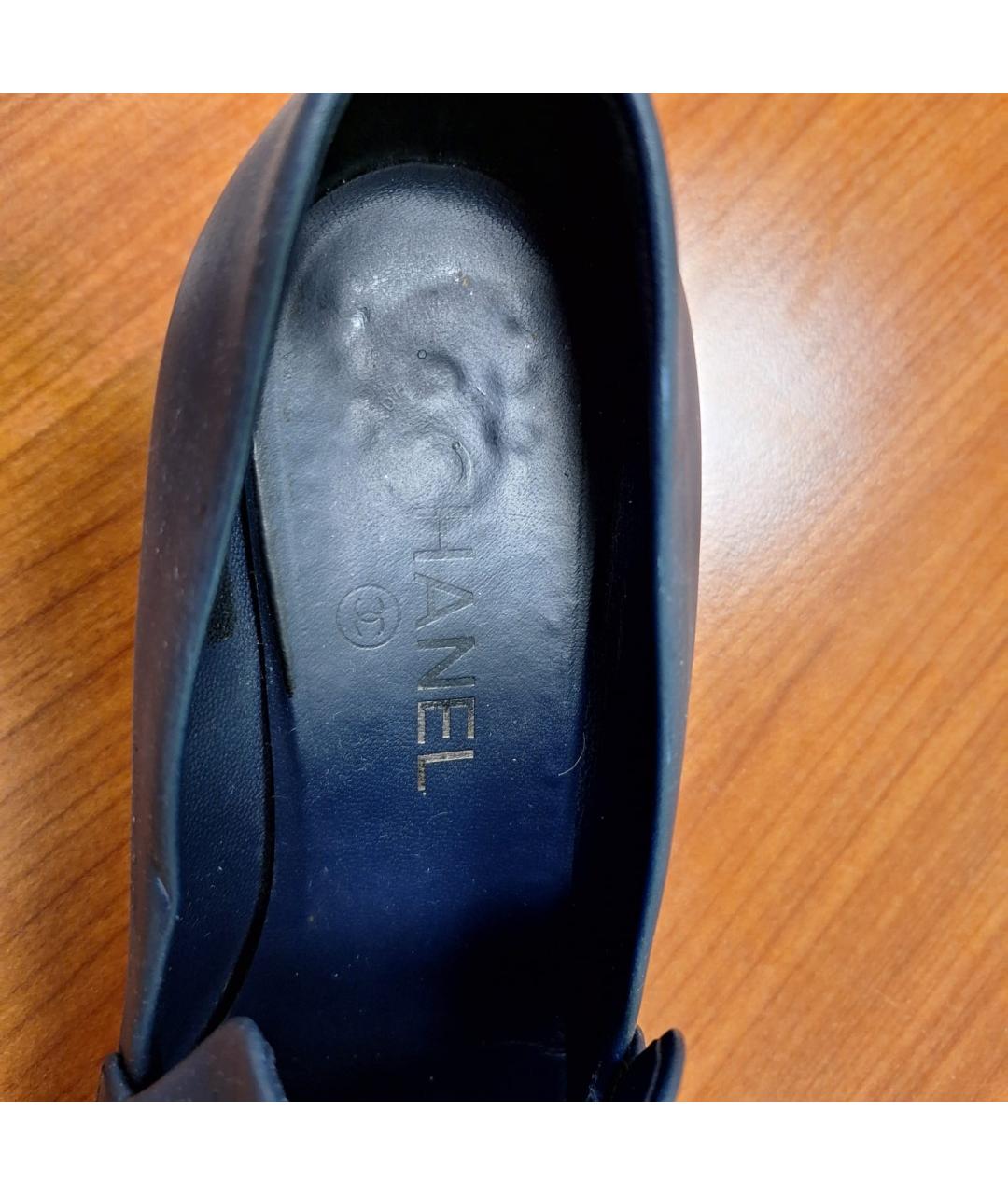 CHANEL Темно-синие кожаные туфли, фото 6