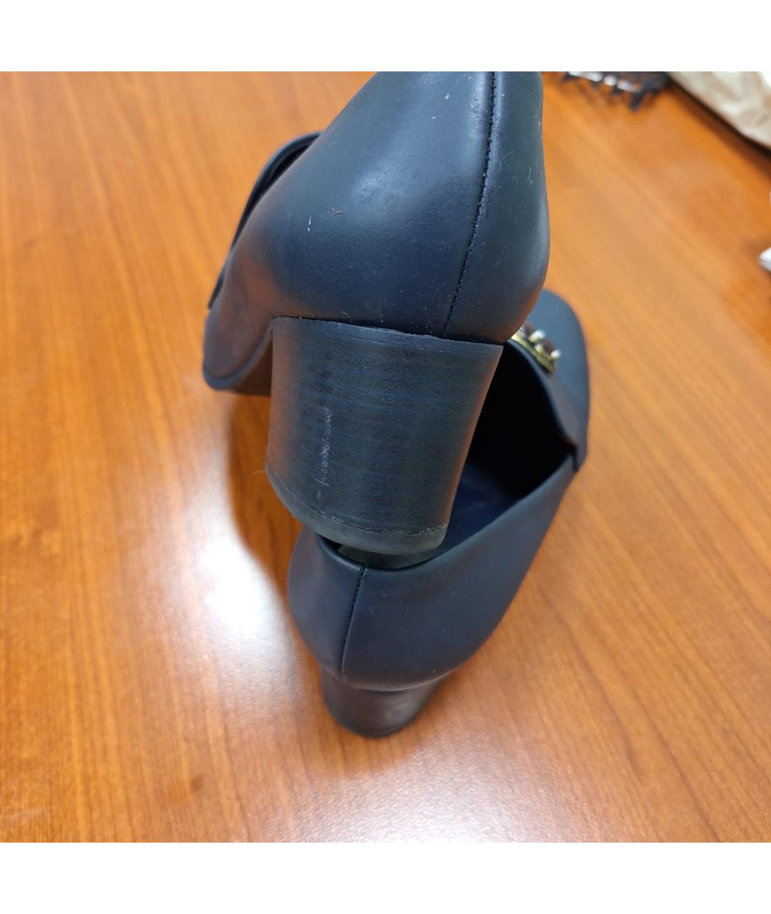 CHANEL Темно-синие кожаные туфли, фото 4