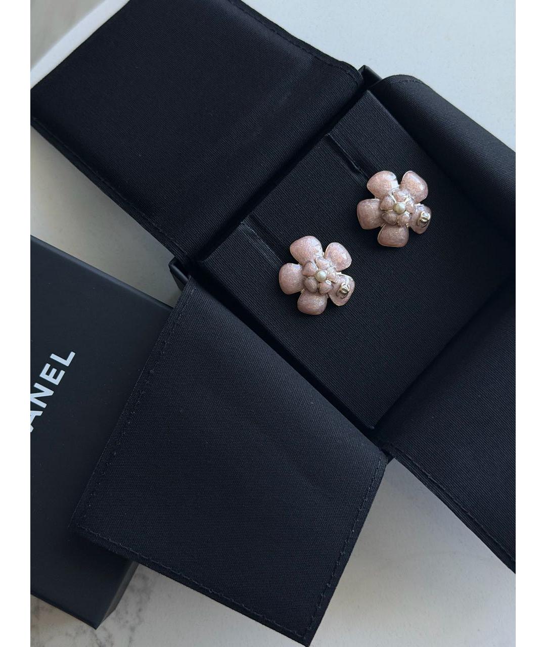 CHANEL Розовые металлические серьги, фото 2