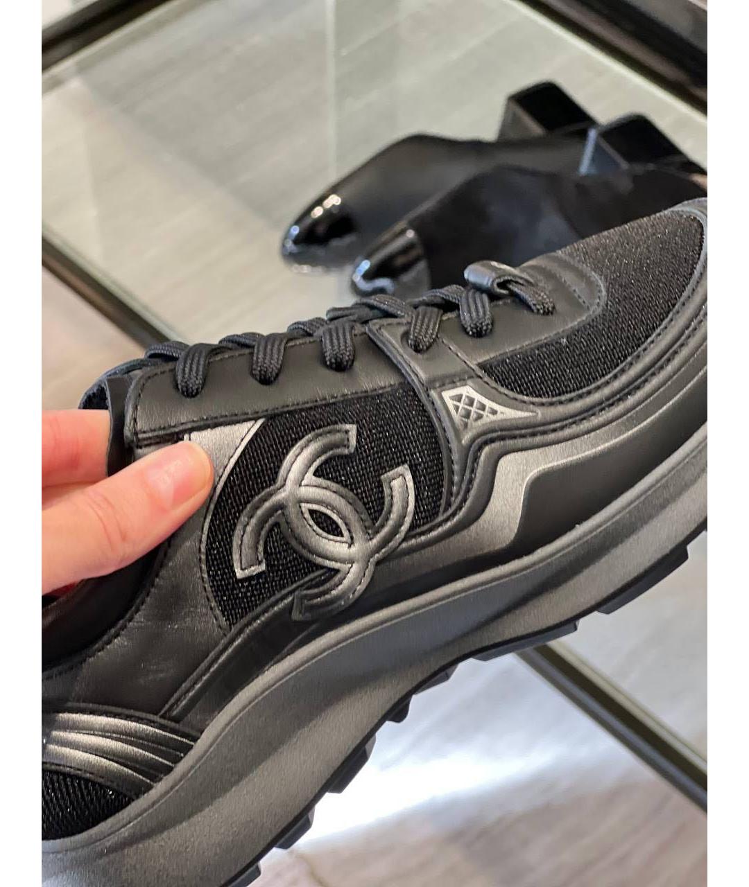 CHANEL Черные кожаные кроссовки, фото 3