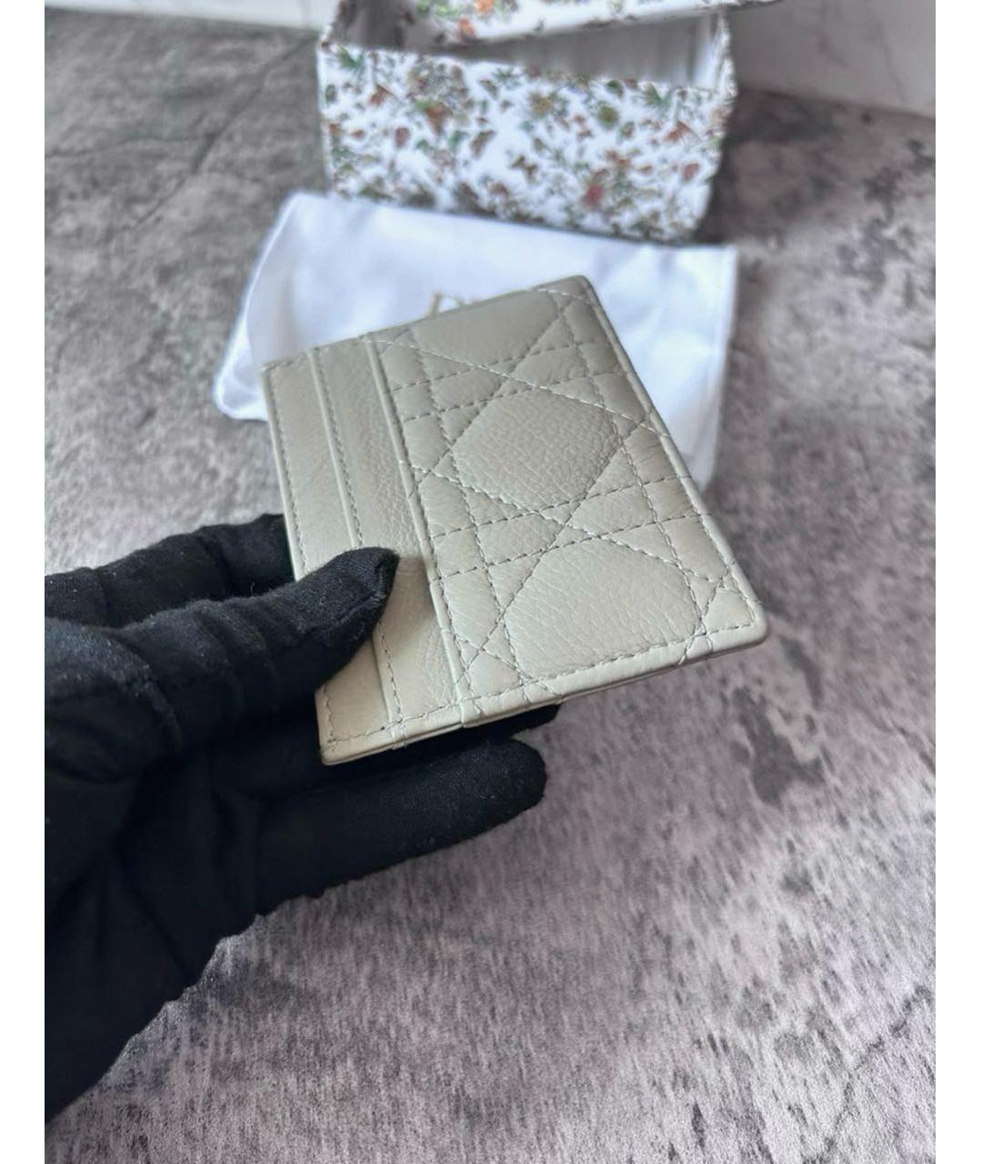 CHRISTIAN DIOR Бежевый кожаный кардхолдер, фото 4