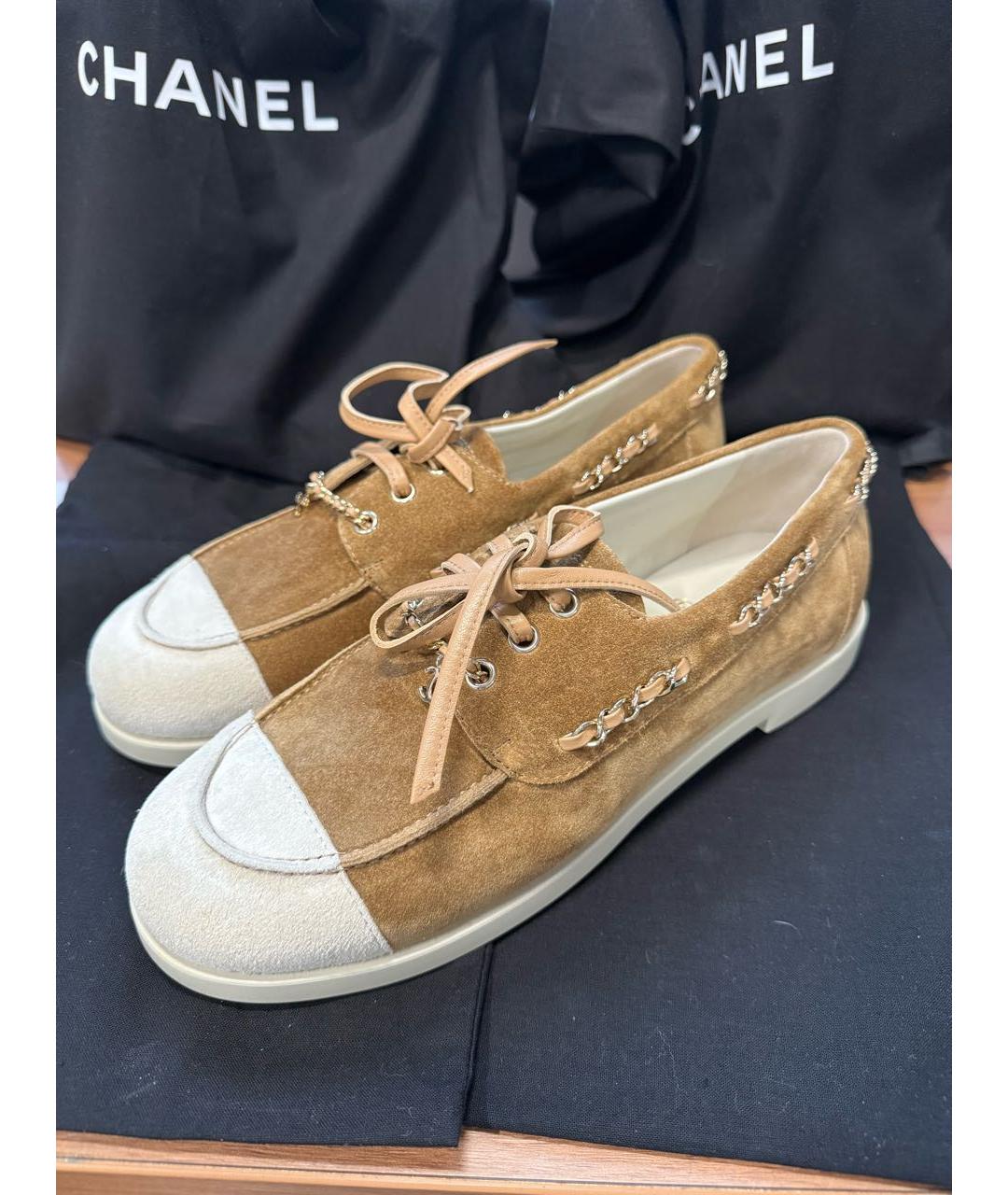 CHANEL Бежевые замшевые лоферы, фото 5