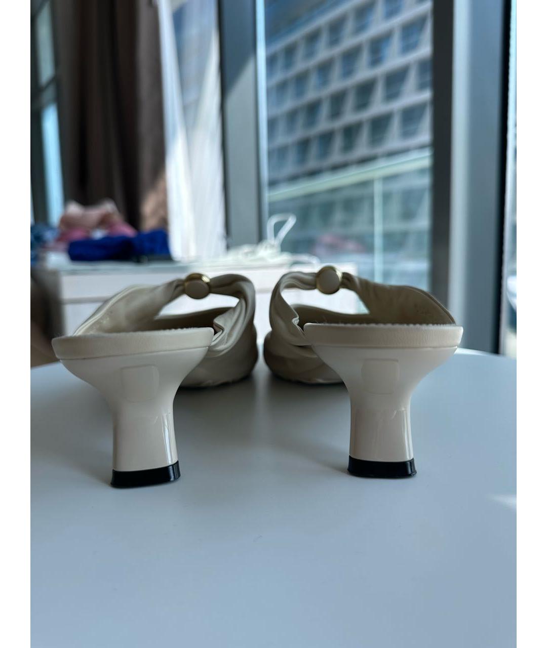 LOEWE Бежевые кожаные мюли, фото 4