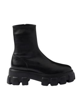 PRADA Ботинки