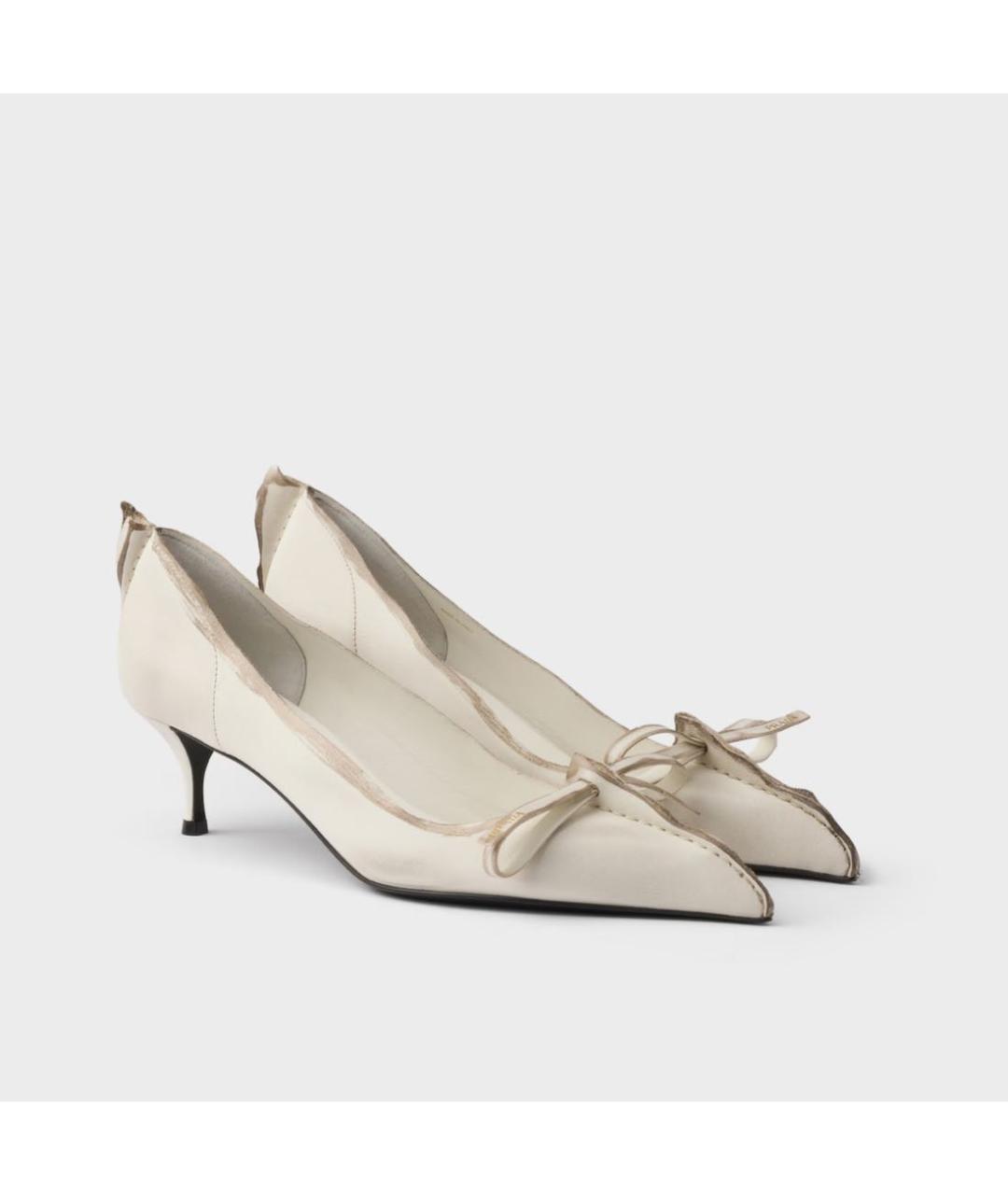 PRADA Белые кожаные лодочки на низком каблуке, фото 2