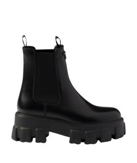 PRADA Ботинки