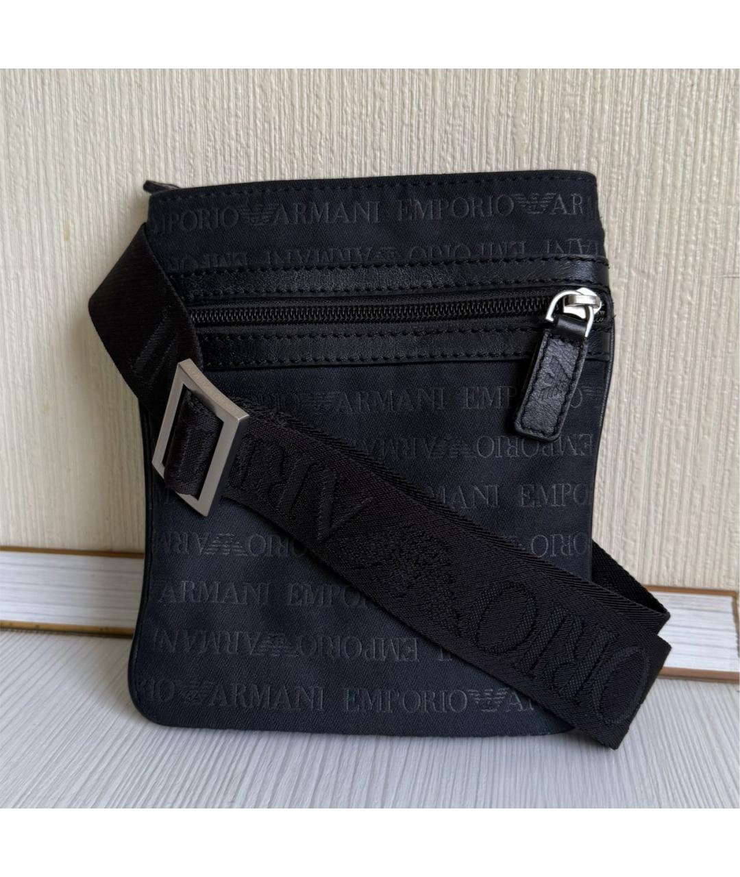 EMPORIO ARMANI Черная тканевая сумка на плечо, фото 3