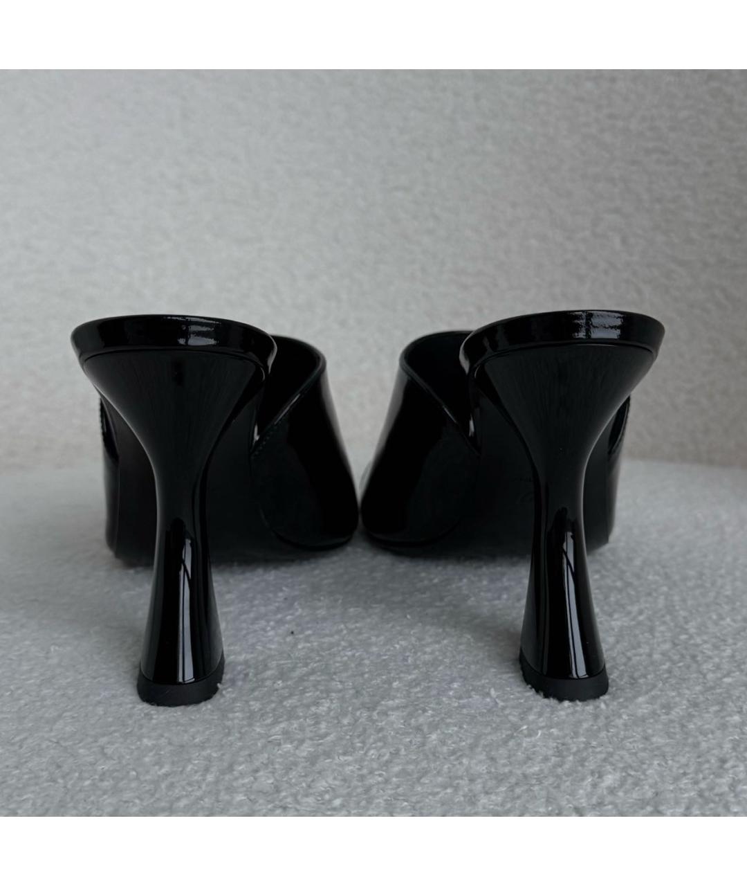 CHANEL Черные мюли из лакированной кожи, фото 4