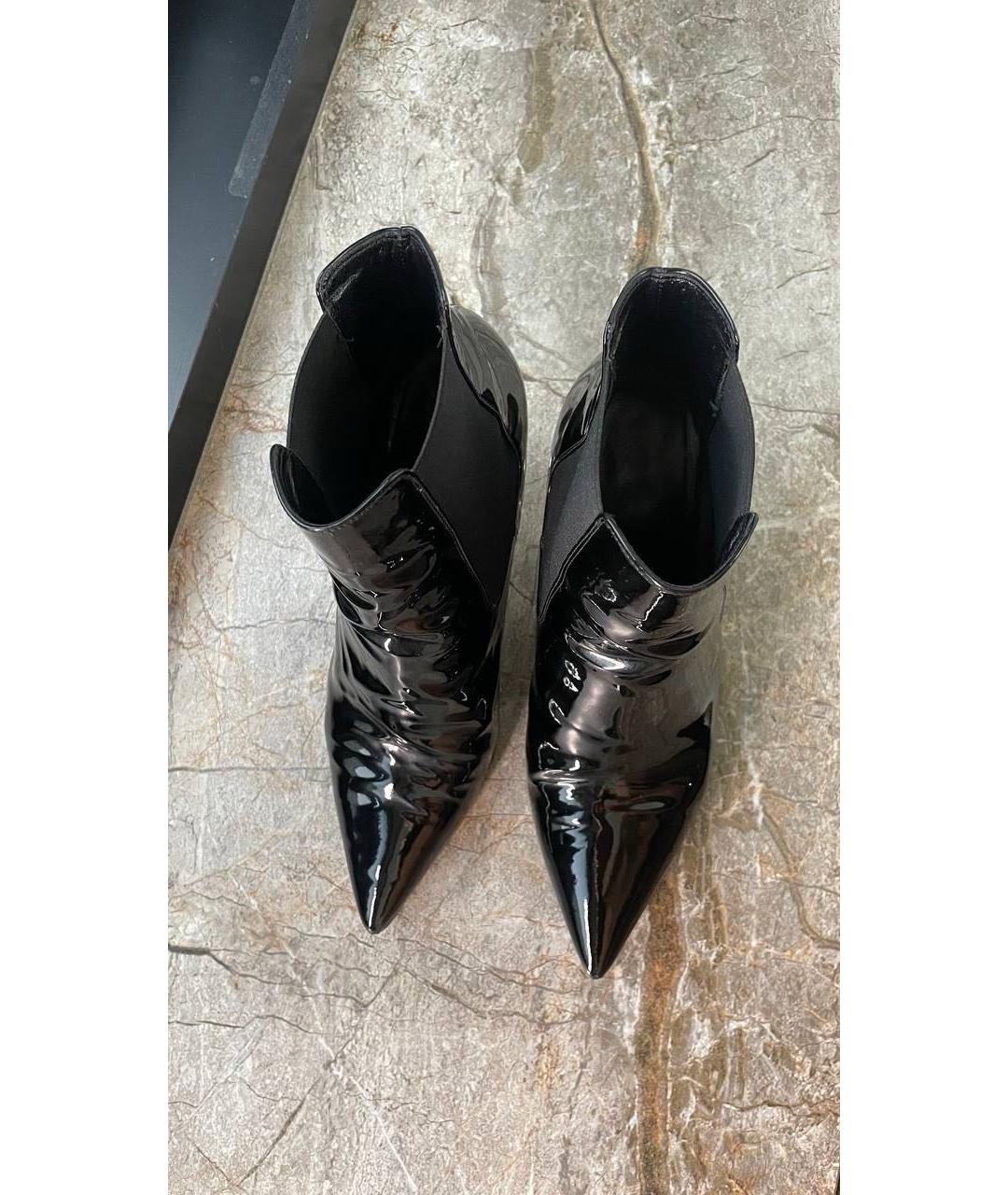 SAINT LAURENT Черные ботильоны из лакированной кожи, фото 3