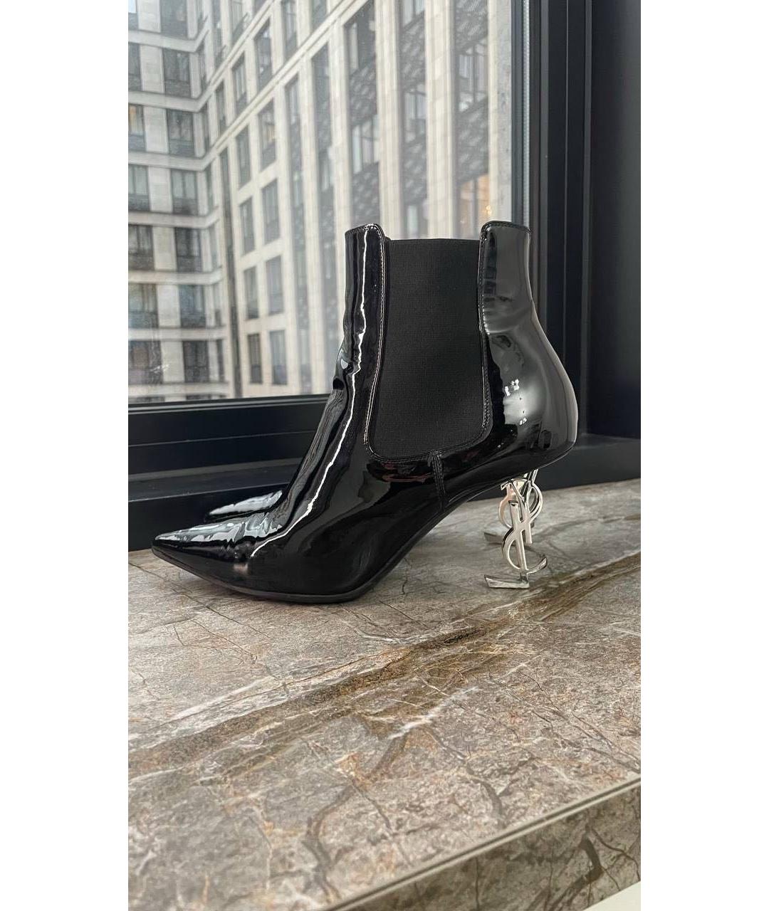 SAINT LAURENT Черные ботильоны из лакированной кожи, фото 6