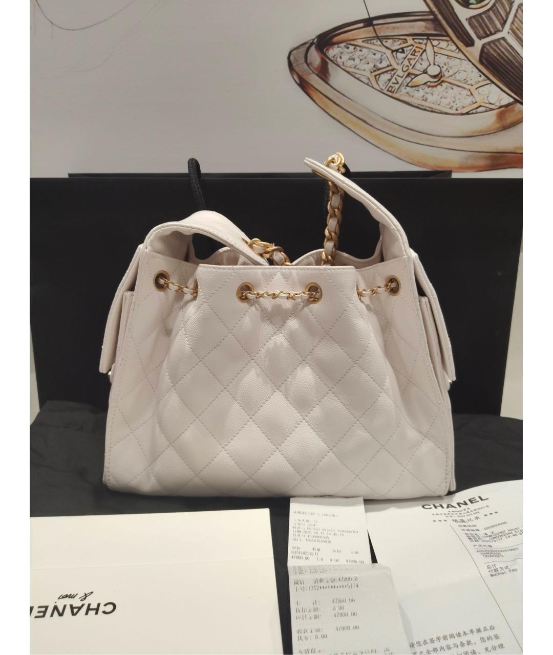 CHANEL Белая кожаная сумка через плечо, фото 2