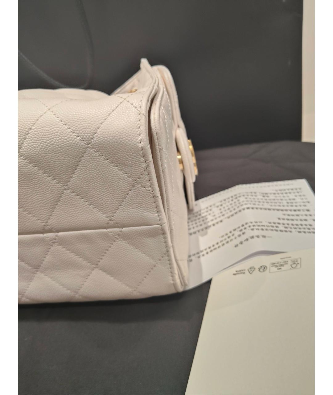 CHANEL Белая кожаная сумка через плечо, фото 7
