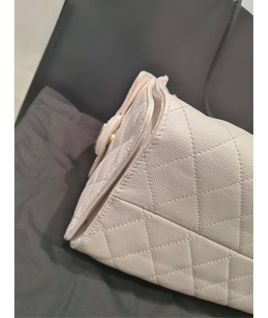 CHANEL Белая кожаная сумка через плечо, фото 6