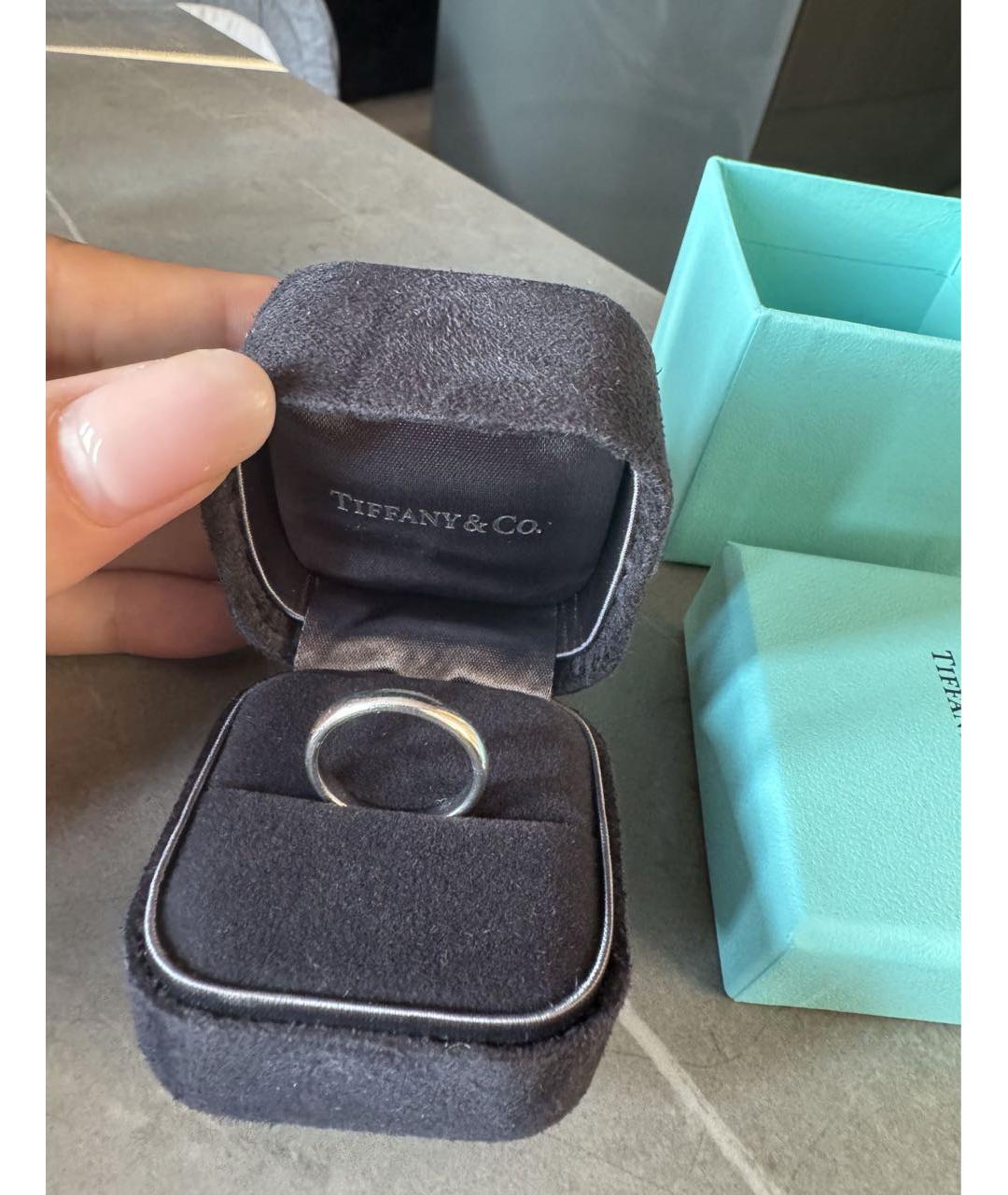 TIFFANY&CO Белое платиновое кольцо, фото 2