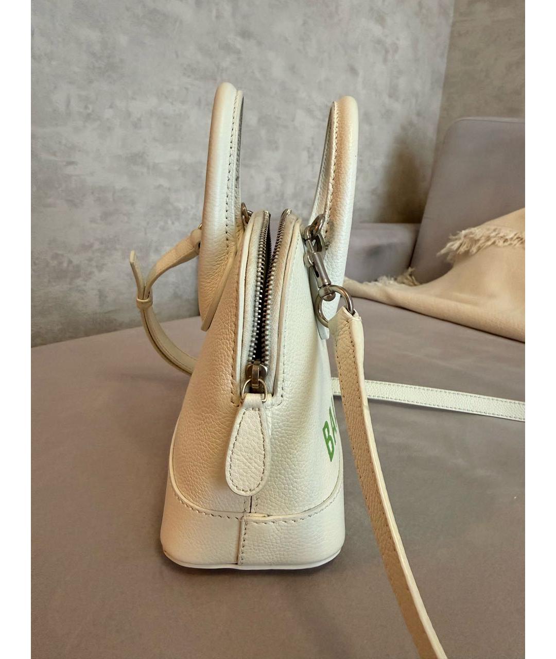 BALENCIAGA Белая кожаная сумка с короткими ручками, фото 2