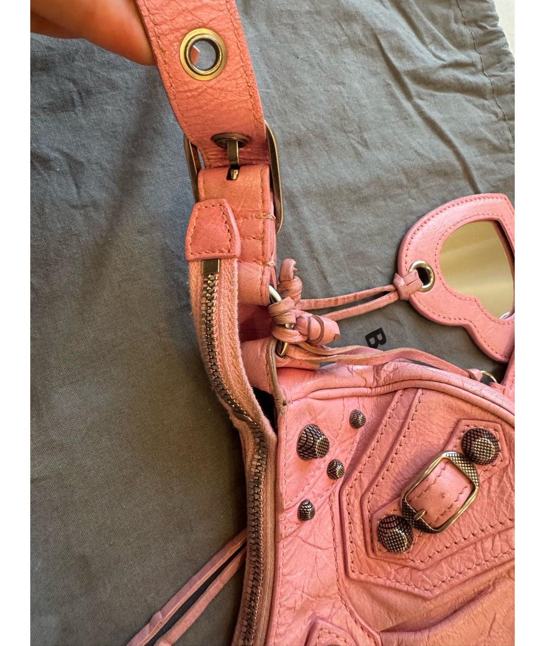 BALENCIAGA Розовая кожаная сумка через плечо, фото 5