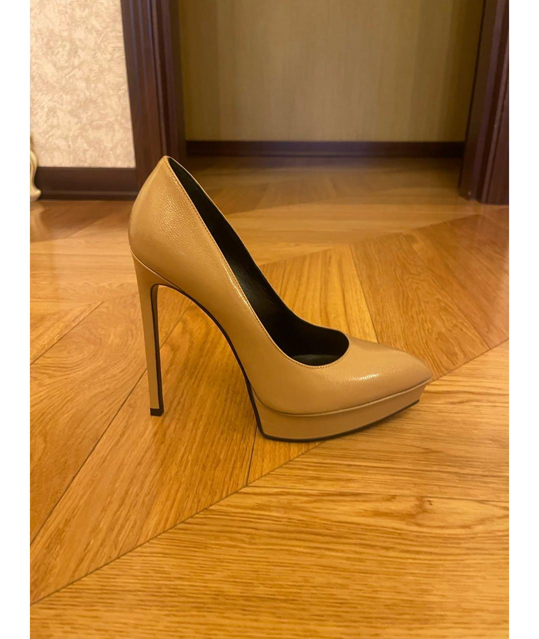 SAINT LAURENT Бежевые кожаные туфли, фото 6