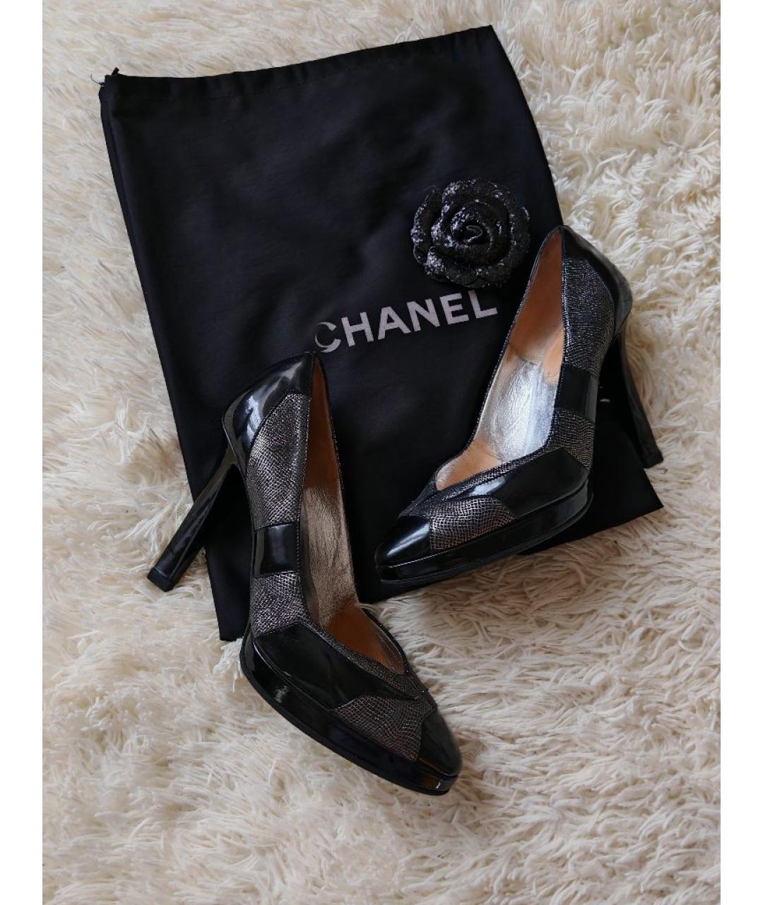 CHANEL Черные туфли из лакированной кожи, фото 9