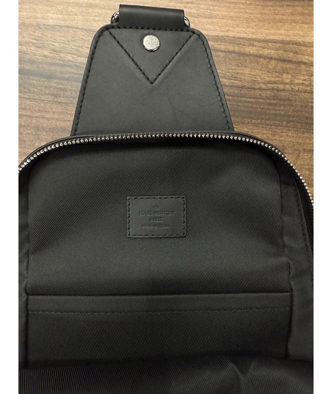 LOUIS VUITTON Черная кожаная сумка на плечо, фото 5