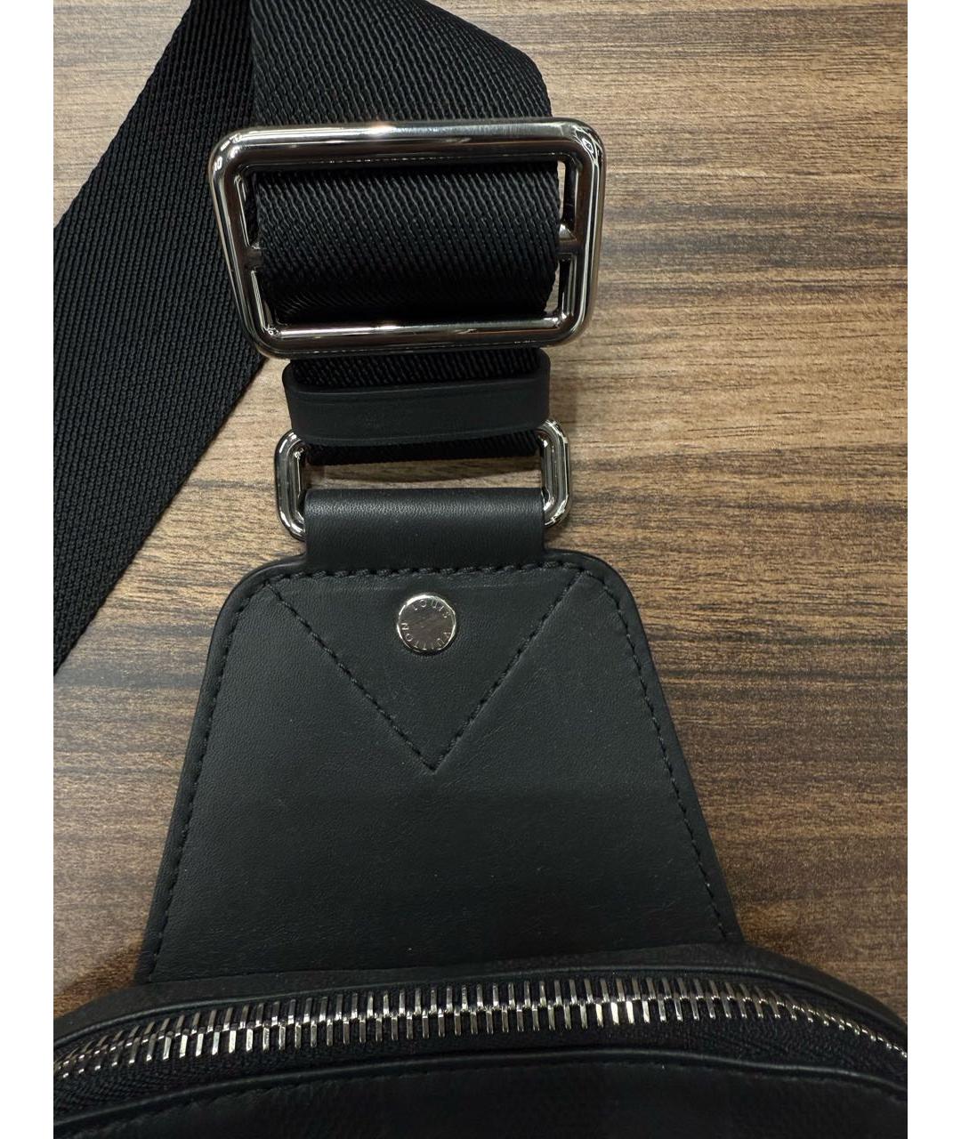 LOUIS VUITTON Черная кожаная сумка на плечо, фото 4