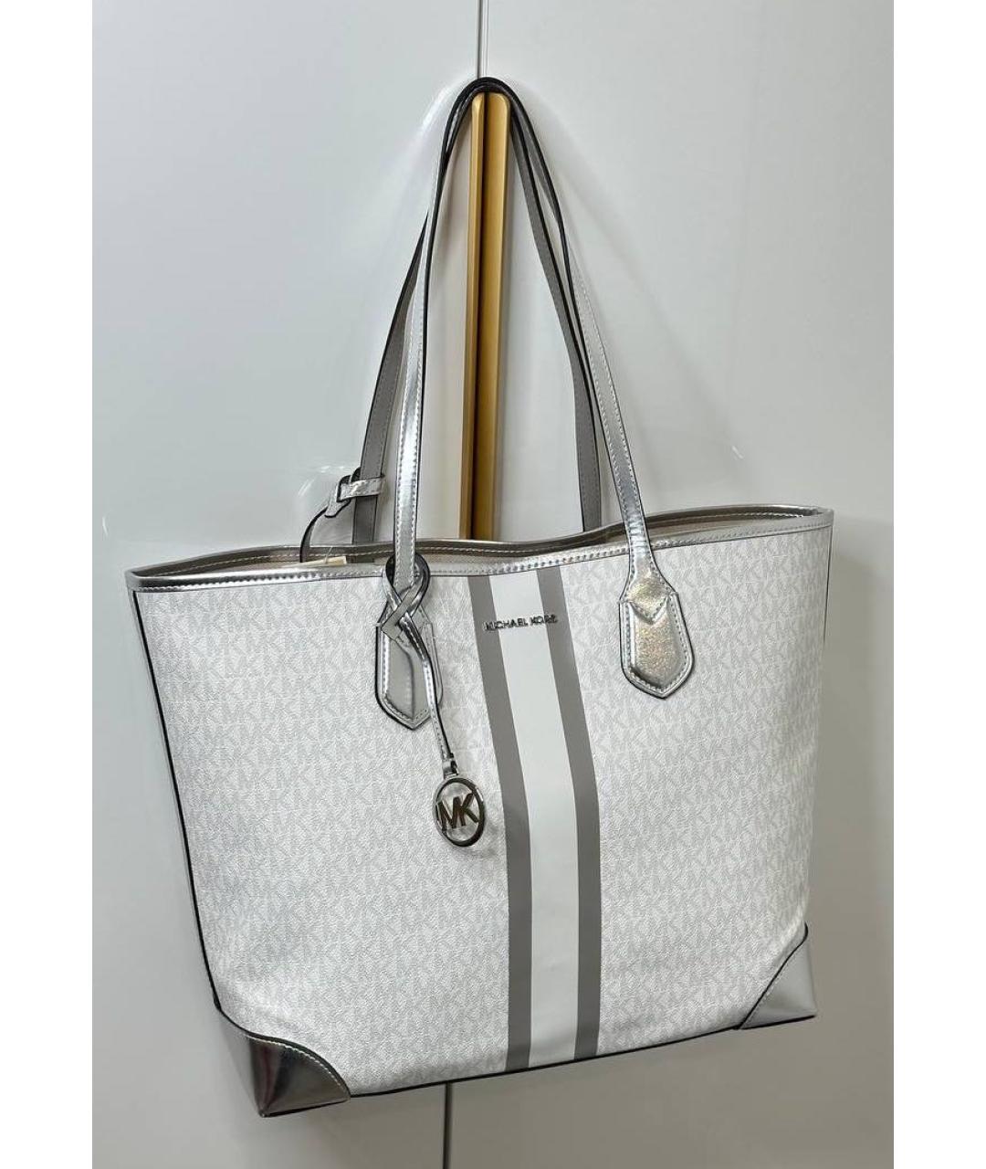 MICHAEL KORS Белая дорожная/спортивная сумка из искусственной кожи, фото 4