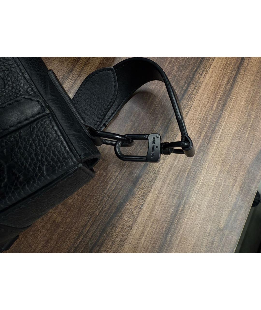 LOUIS VUITTON Черная кожаная сумка на плечо, фото 6