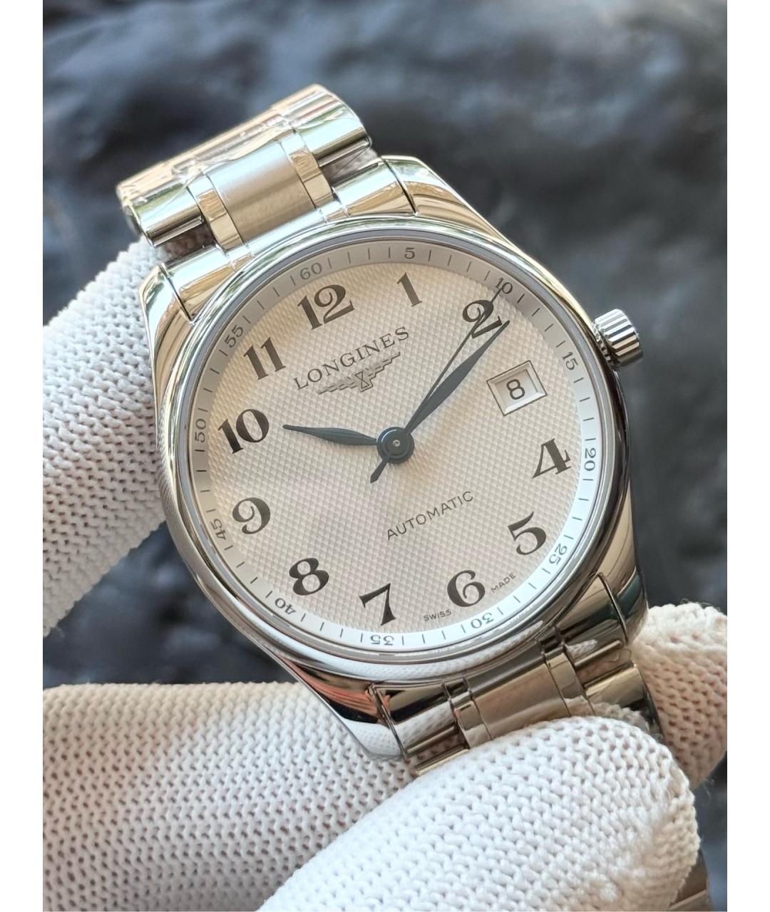 LONGINES Белые металлические часы, фото 2