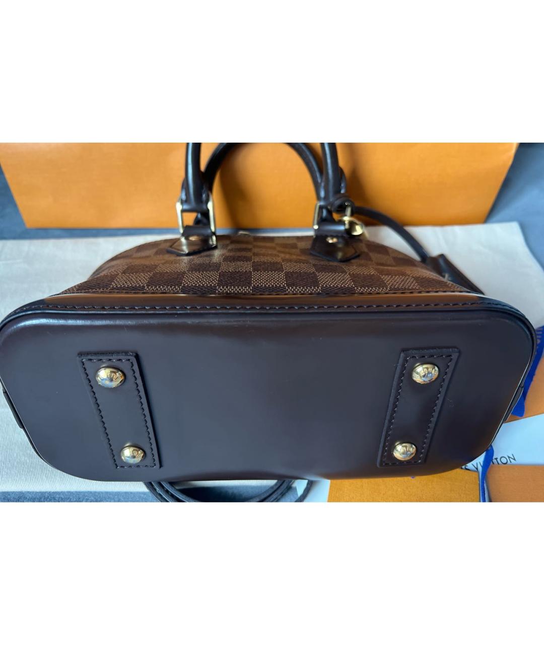 LOUIS VUITTON Коричневая сумка с короткими ручками, фото 6