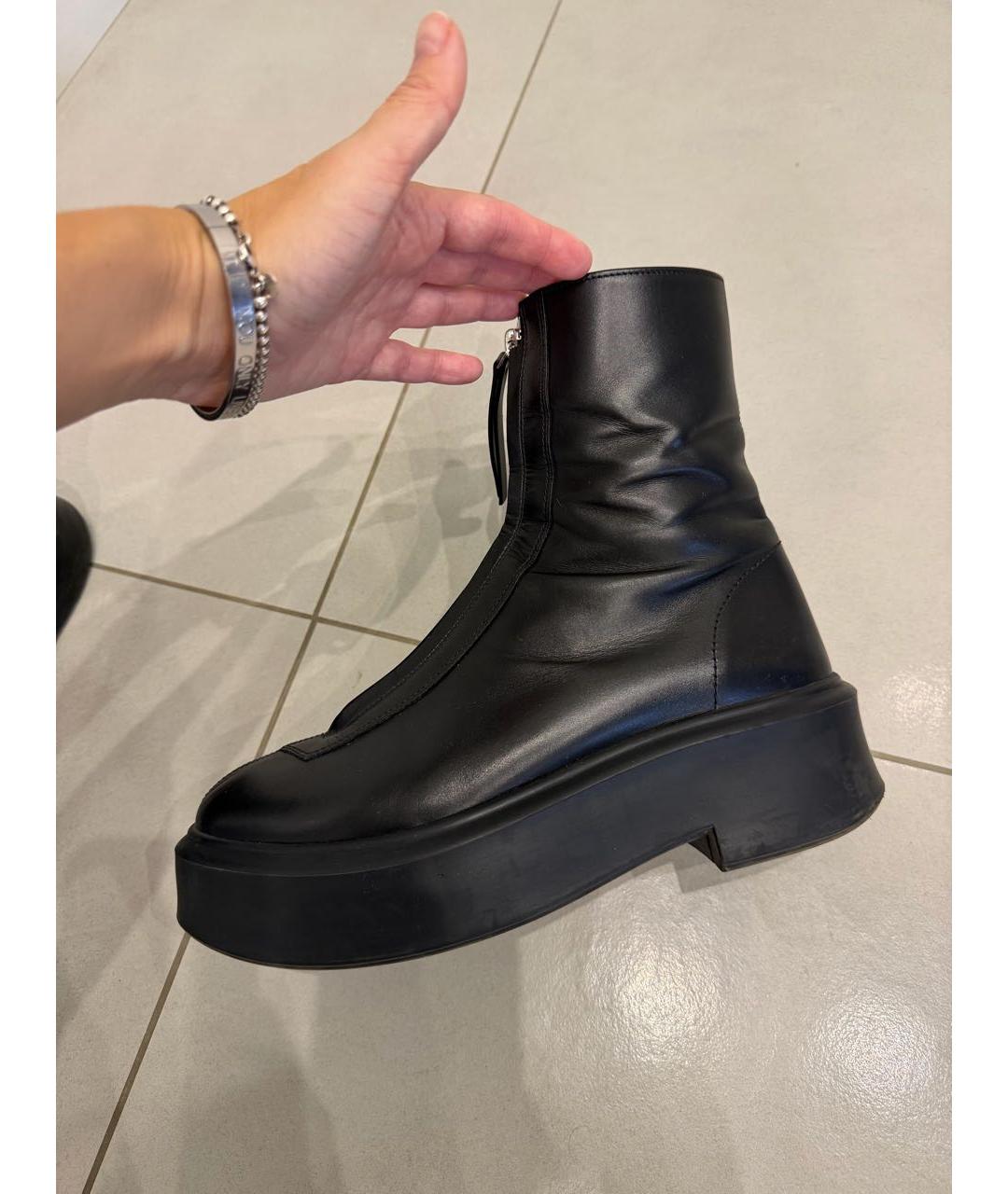 THE ROW Черные кожаные полусапоги, фото 4