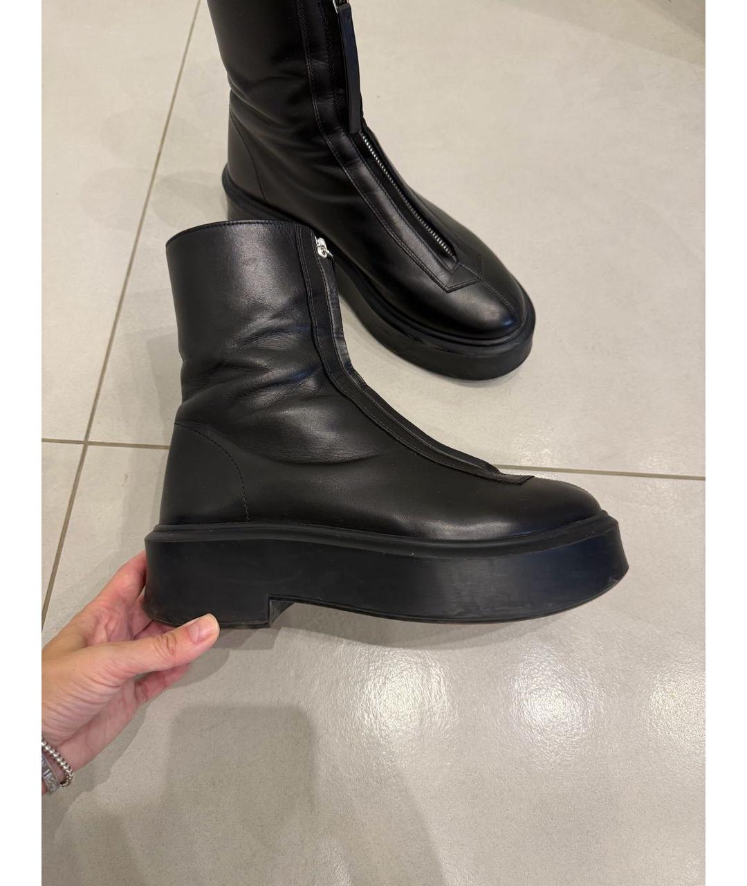 THE ROW Черные кожаные полусапоги, фото 3