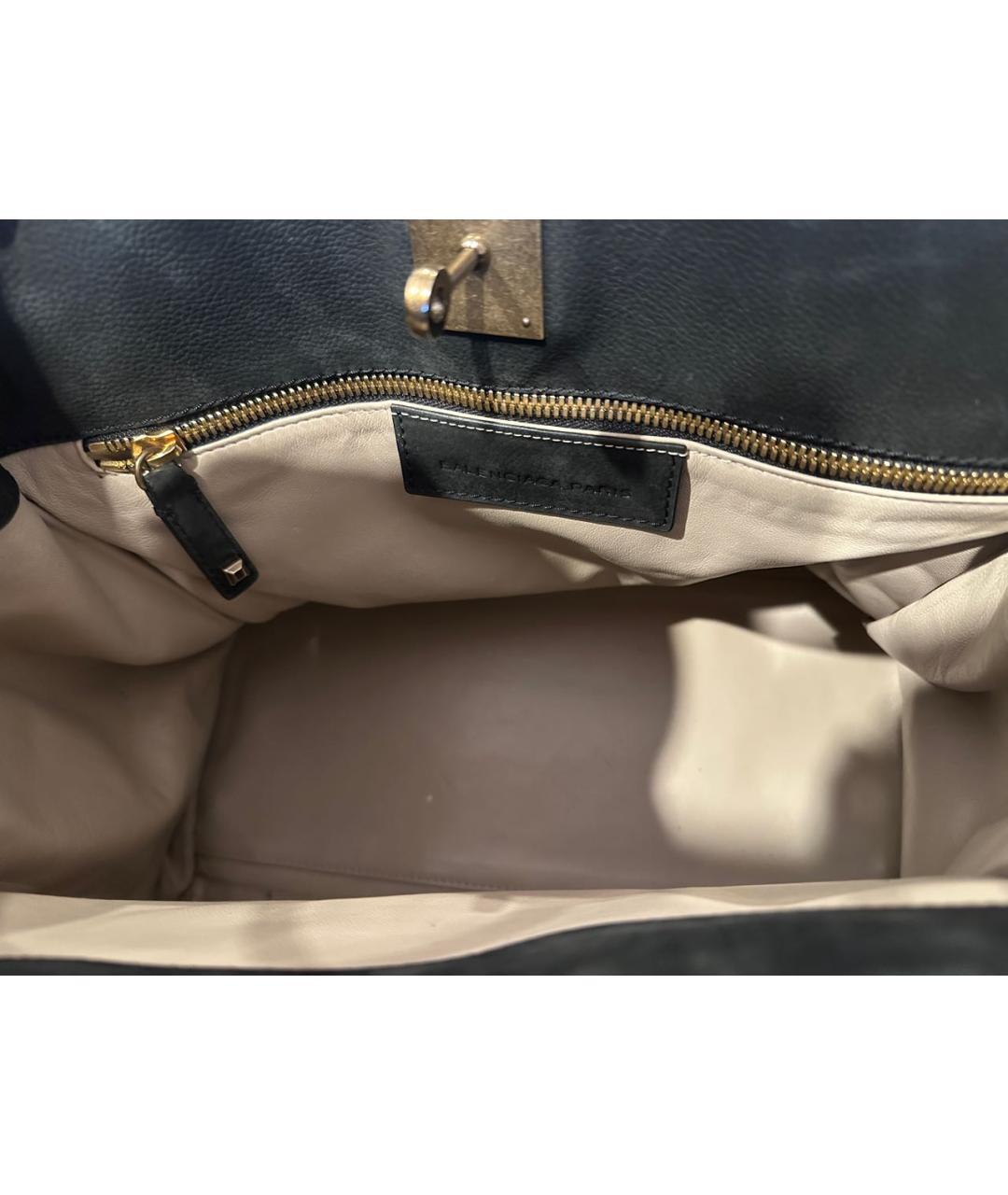 BALENCIAGA Черная замшевая сумка тоут, фото 6