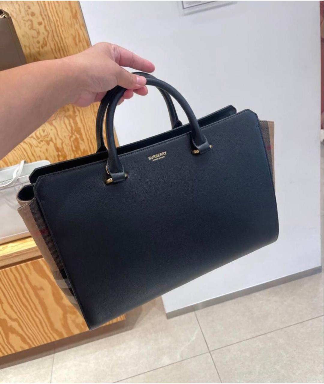 BURBERRY Черная кожаная сумка тоут, фото 3